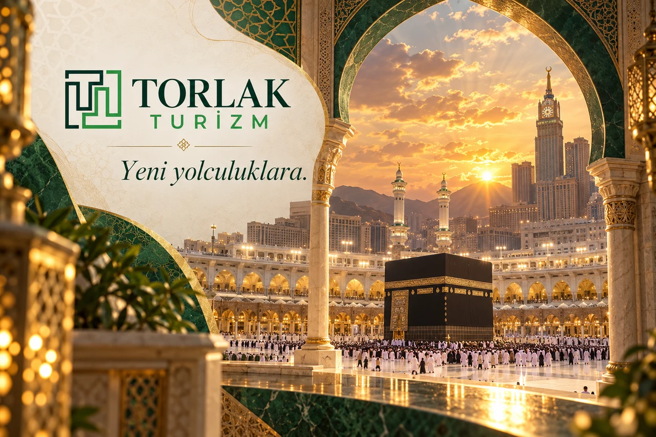 Torlak Turizm için yeşil kemerler ve Mekke manzarasıyla hazırlanan özgün seyahat görseli
